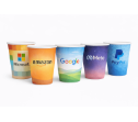 כוסות נייר ממותגות בעיצובים שונים 